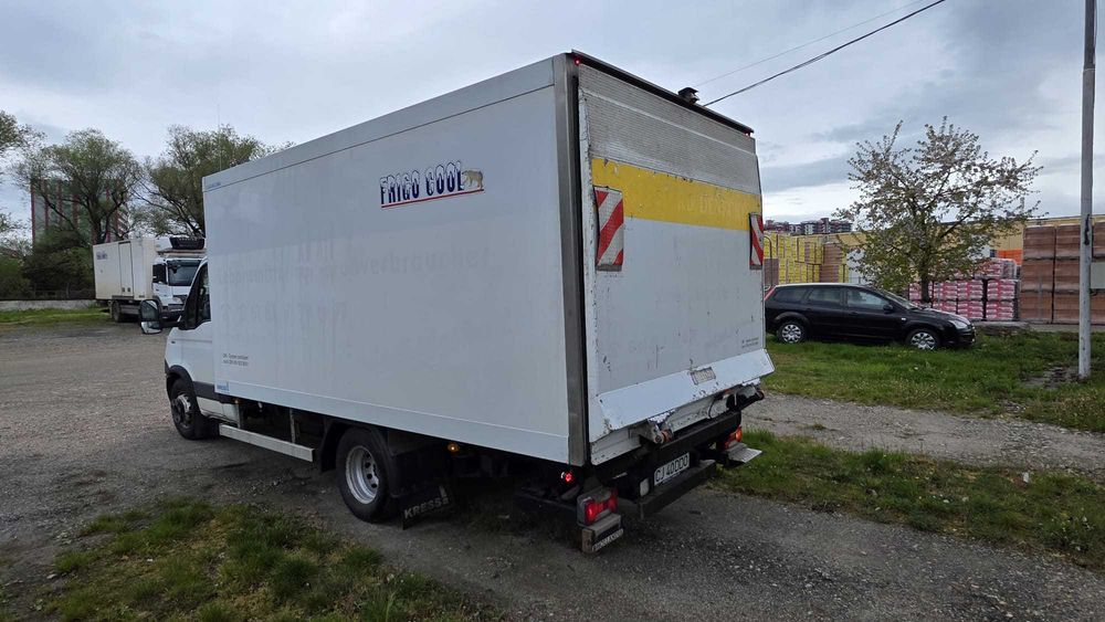 Autoutilitara Iveco Daily