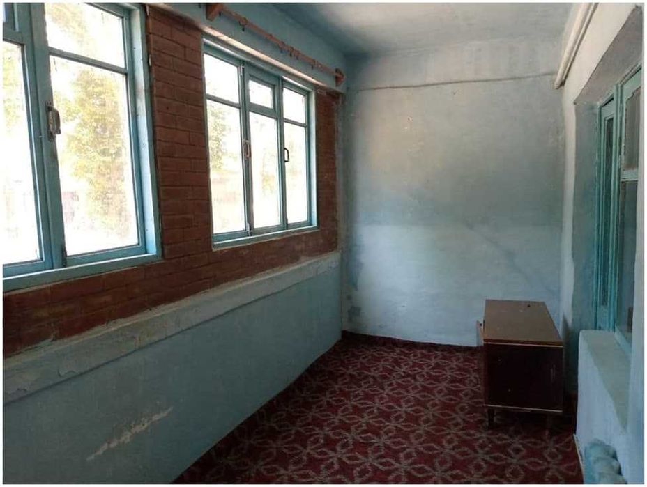 квартира  2/1 /4  Чирчик Аранча остановка  Лесосклад