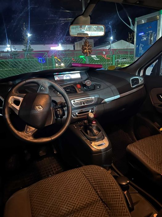 Renault Grand Scenic 3 1.5 dci