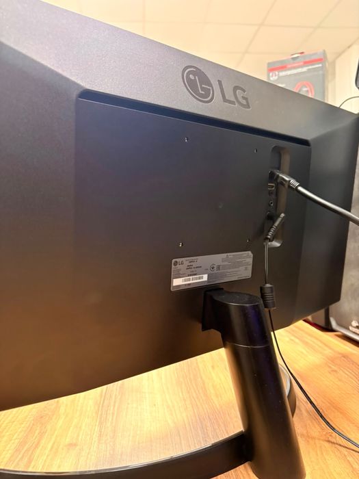 Монитор LG, 29 дюйма, 75 герц