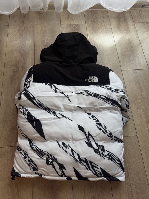 The  North  Face   Puffer   Nuptse   //    Trimit  cu  verificare   //