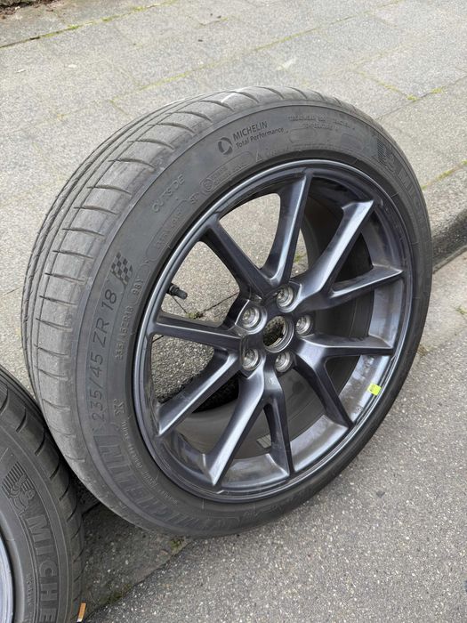 Jante 18 Tesla Model 3 - Anvelope vara 235 45 R18+Senzori presiune BLE