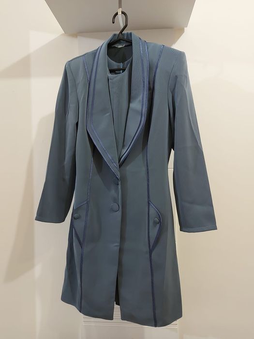 Костюм женский делового стиля