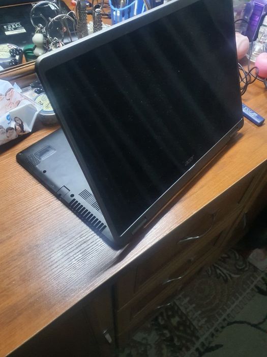 Ноутбук в хорошем состоянии.