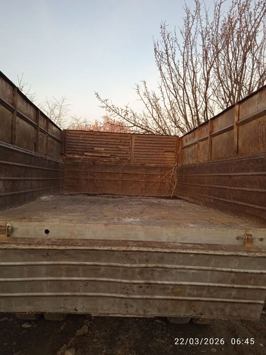 Gaz 53 samasval sotiladi