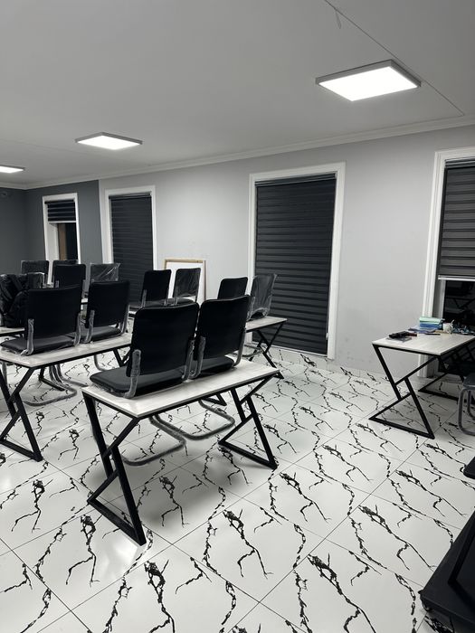 Стол в стиле лофт