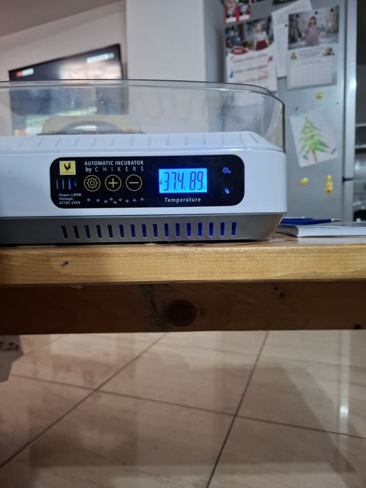 Incubator full automat