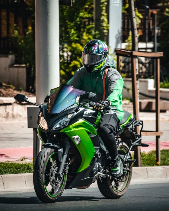 Kawasaki ninja er6 f 2013