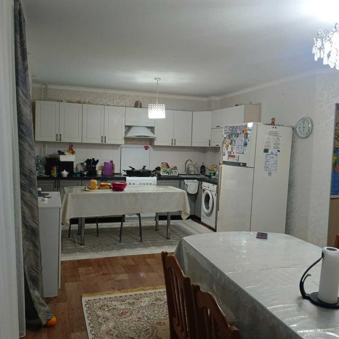 Продается шикарная 3 комнатная на Болашаке