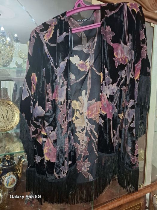 Накидка женскаяя