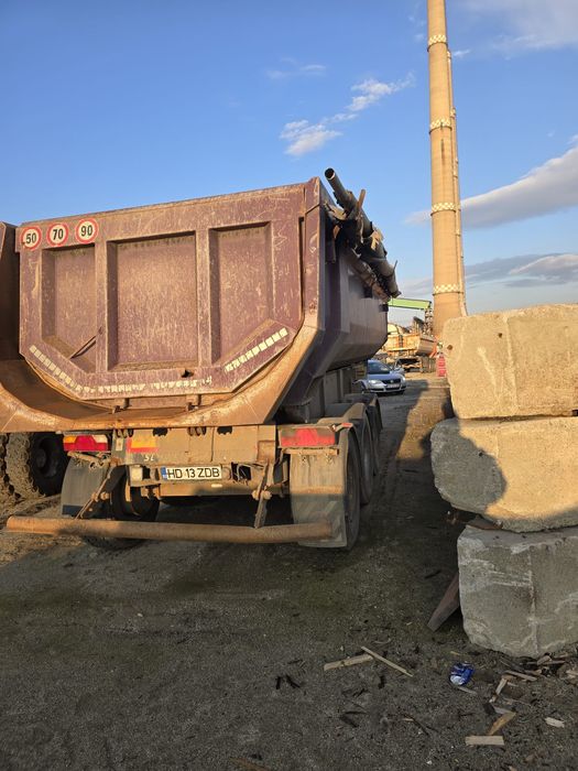 Semiremorca Schwarzmuller