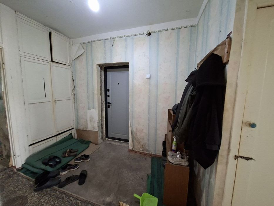 Продаётся 2-комнатная квартира в Дукенте, в удобной локации рядом с ГА