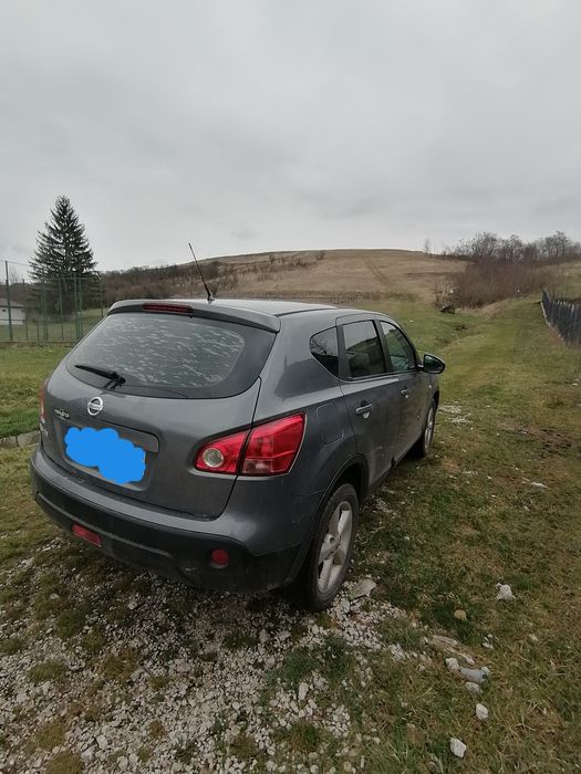 Vând nissan qashqai
