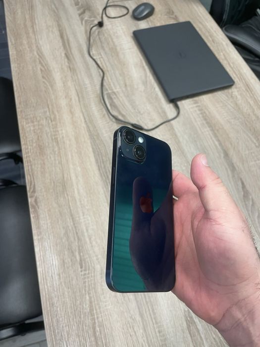 Iphone 14 перфектен