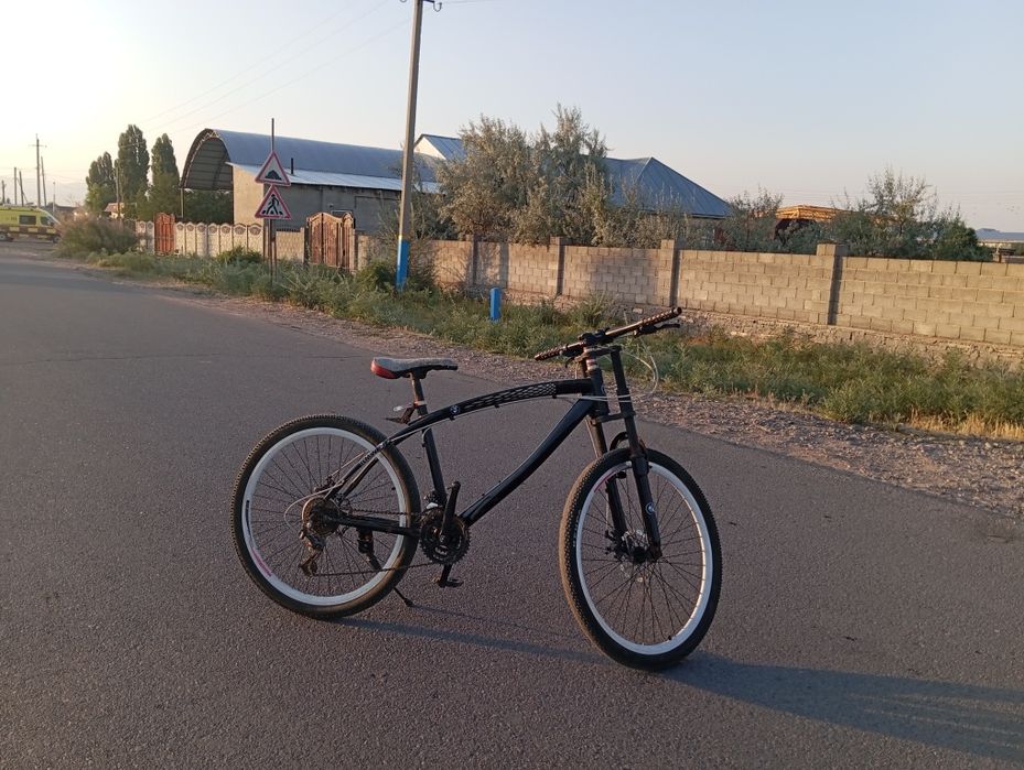 Продаю велик в хорошем состаяний