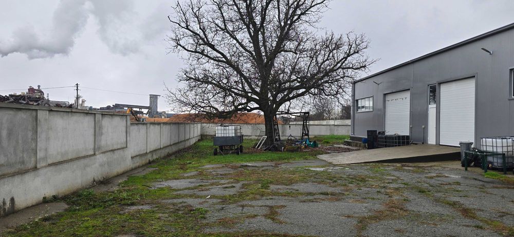 Дава се под наем Склад в с. Горно Сахране, Област Стара Загора - 294 кв.м за 700 € - Снимка #3