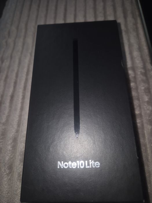 Samsung note 10.
