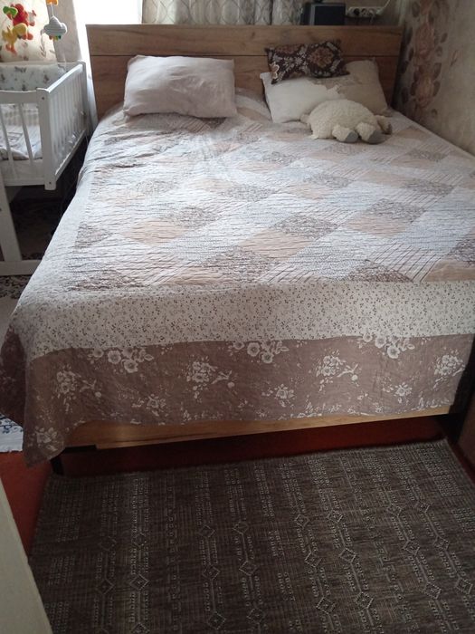 Спальный гарнитур.