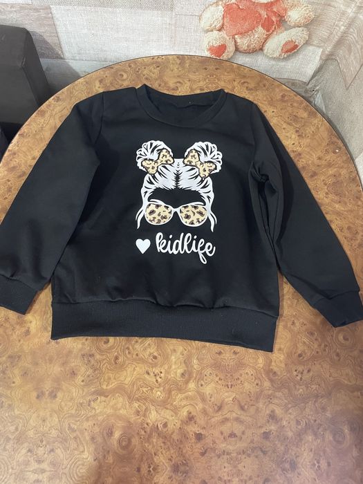 продам детские вещи на 4годика