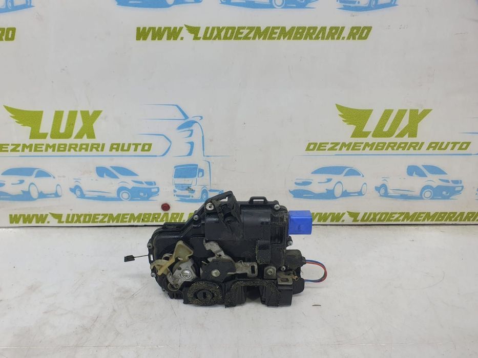 Broasca stanga spate 3b4839015an Volkswagen VW Polo 4 9N  [din 2001 pana  2005]