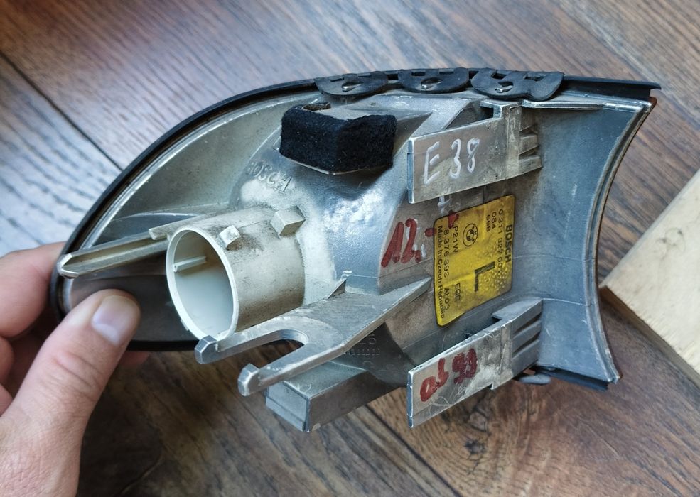 Поворотники на BMW E38 рестайлинг