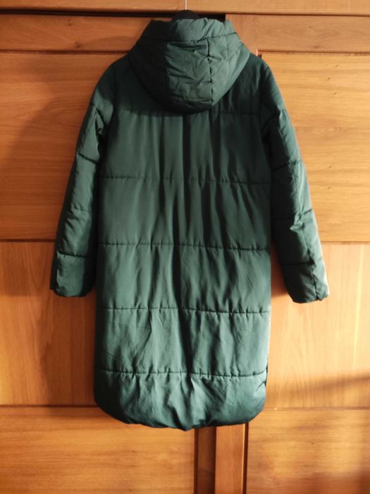 Зелено яке Reserved