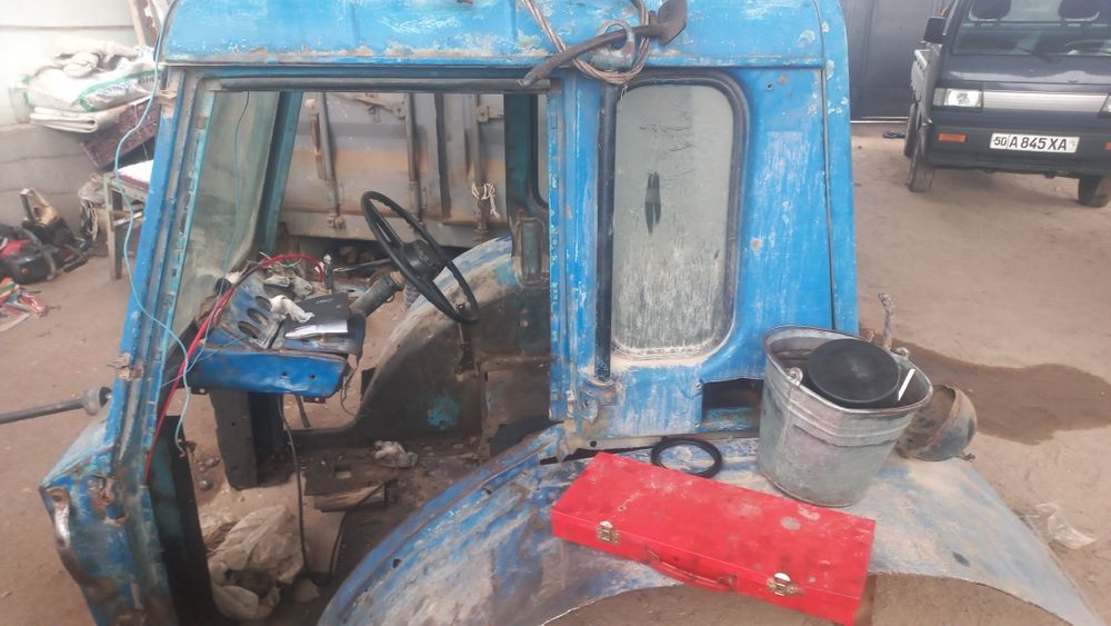 Mtz kabinasi sotiladi 5 milyon