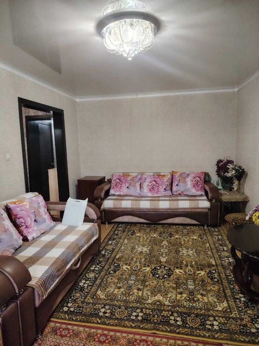 Продам 3-х квартиру 2 "кирпич" 69 кв.м 1/2 ул.Янушкевича д.80