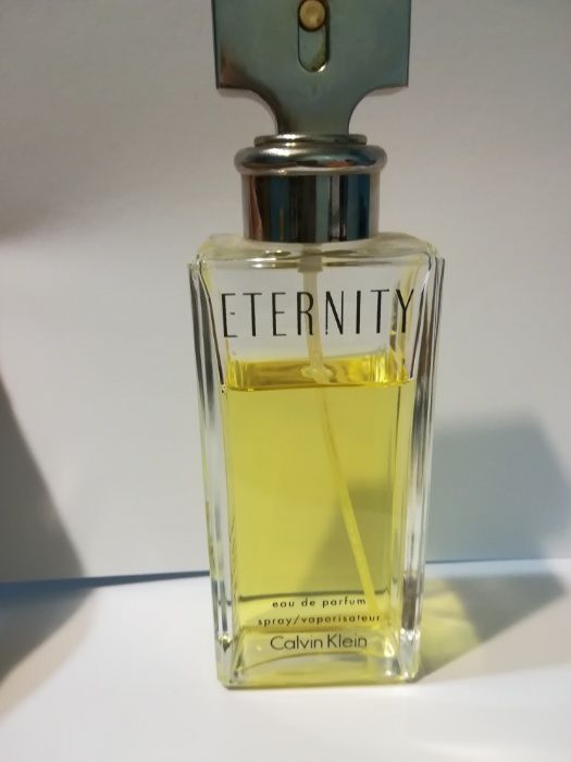 Продавам Парфюмна вода Calvin Klein Eternity 100 мл.