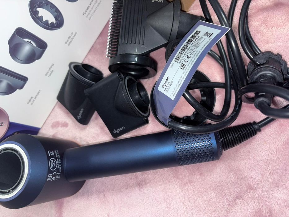 Dyson Feon nou full box