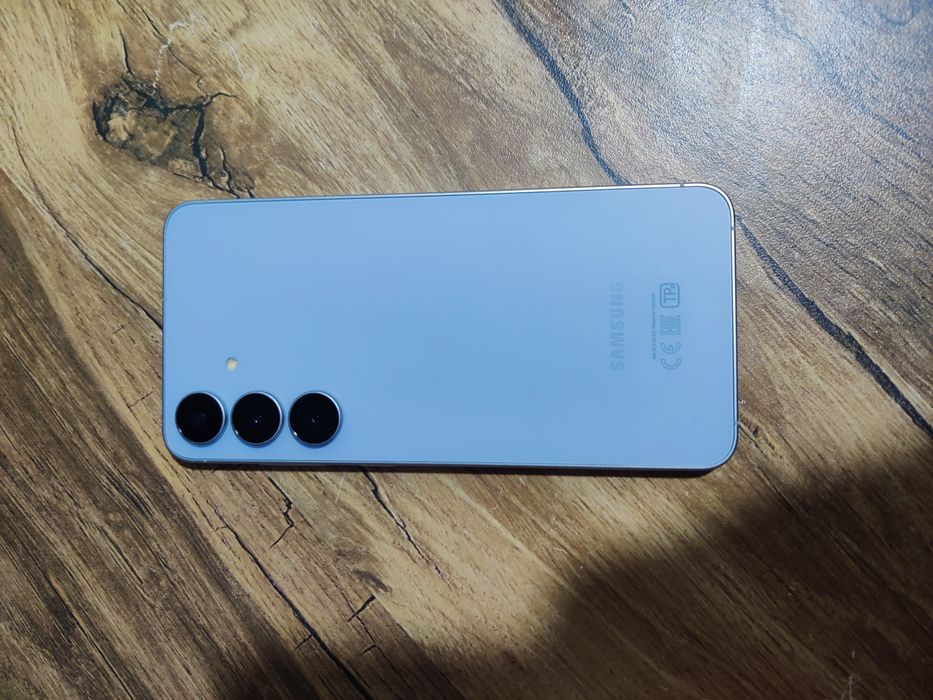 Samsung galaxy s25FE 0/0/12