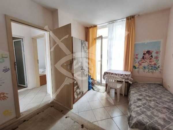 Тристаен апартамент в к.к Слънчев Бряг