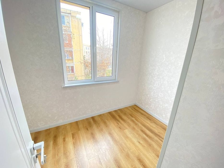 Продам свою 1-ком кв-ру, Куйлюк-5, метро Киёт