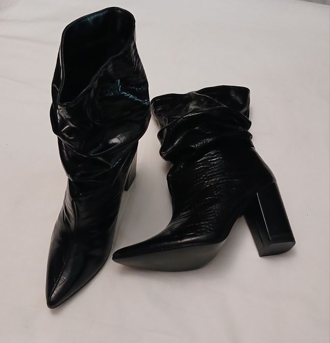 Botine Sergio Todzi negre lacuite, cu toc înalt, marimea 40
