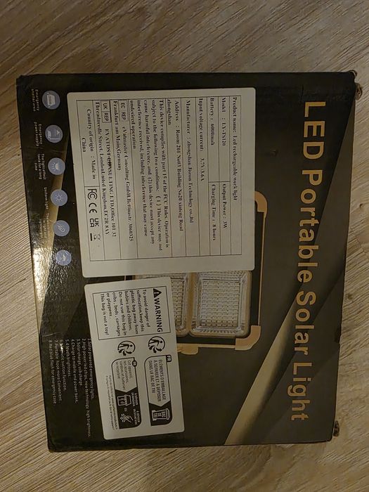 Proiector led pescuit/camping cu powerbank si panou solar