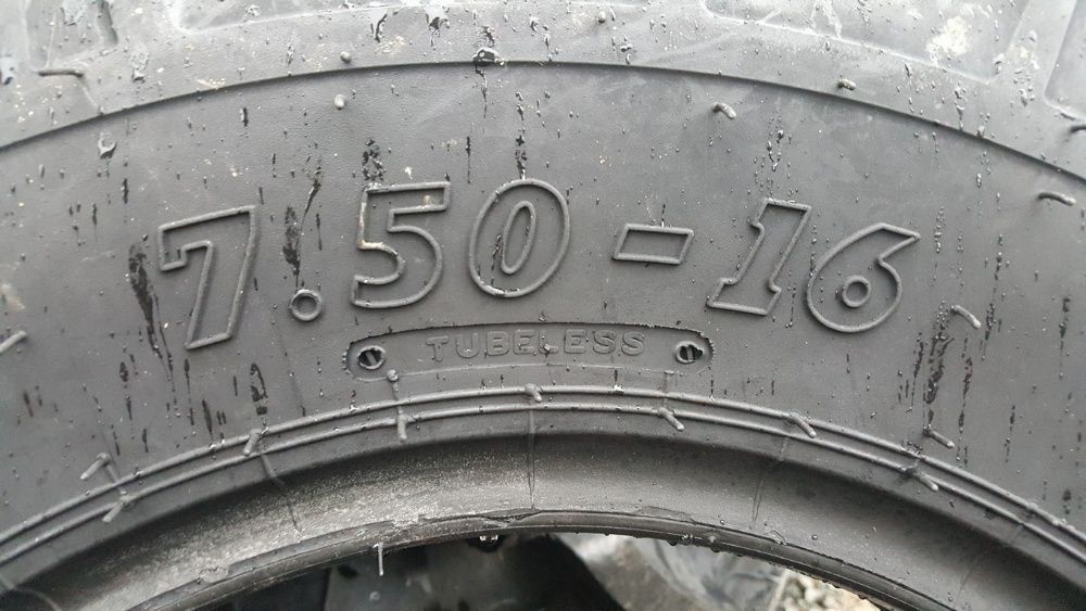 7.50-16 Anvelope agricole noi de tractiune BKT cu 8 pliuri rezistente