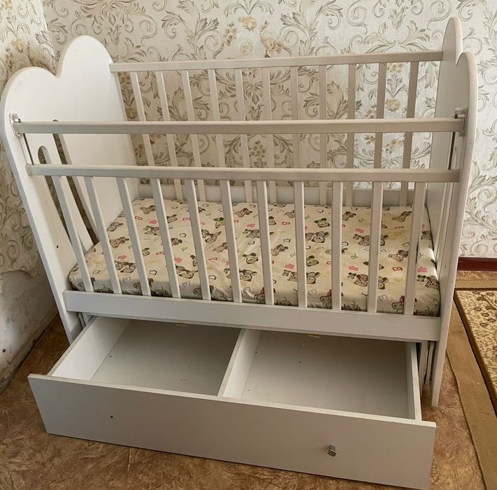 Детский кровать бу