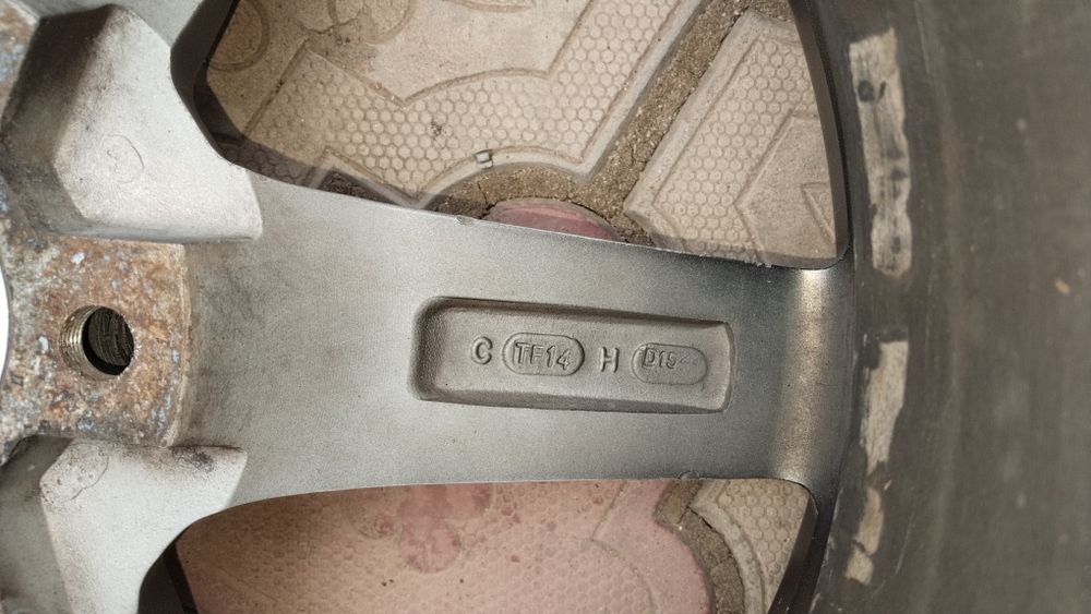 Продам или обмен Vossen r18