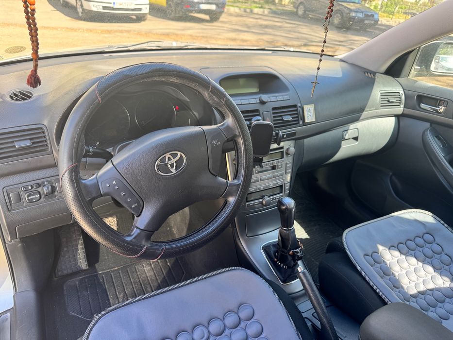 Toyota Avensis 2005