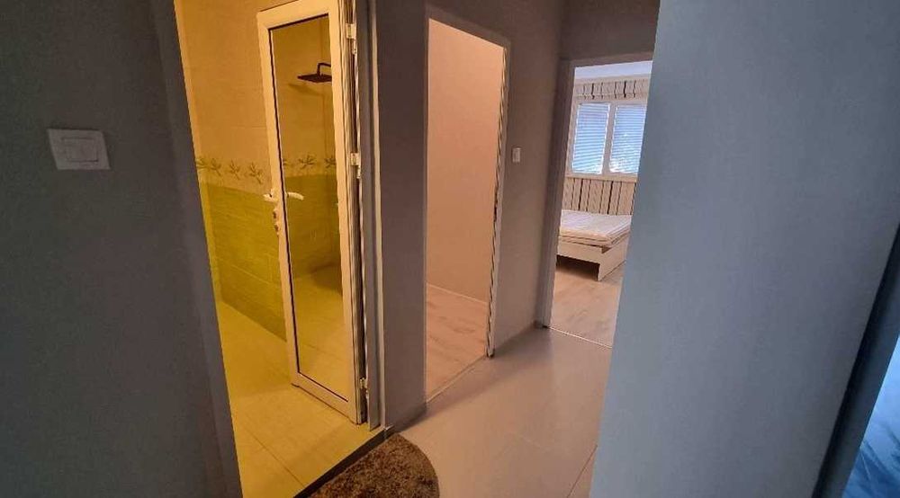 Дава се под наем Тристаен апартамент в София, Младост 2 - 90 кв.м за 816 € - Снимка #9