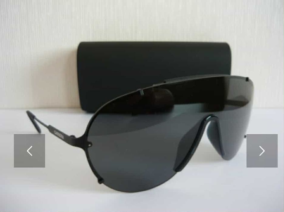 Продавам оригинални мъжки очила