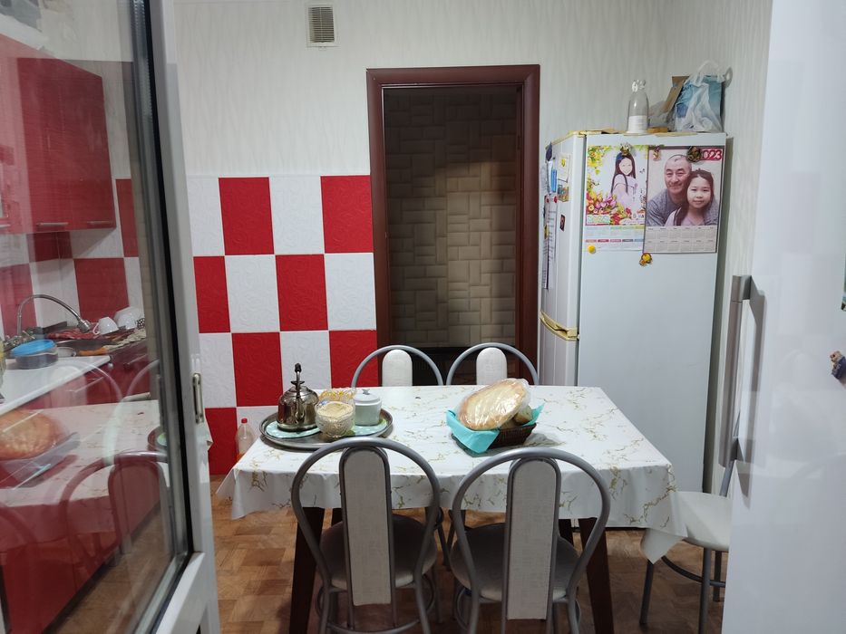 Продам трёхкомнатную квартиру
