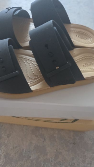 Продам шлепки от Crocs. Оригинальные, куплены за рубежом