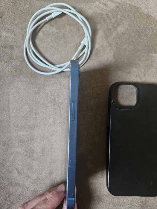 iPhone 13 128GB Blue 79% Battery Health Добро състояние