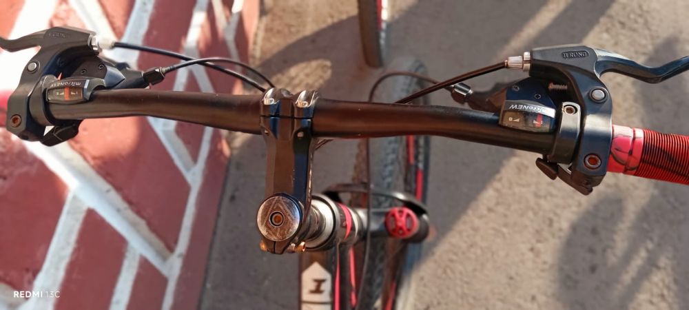 Продам велосипед подростковый на 9-13 лет