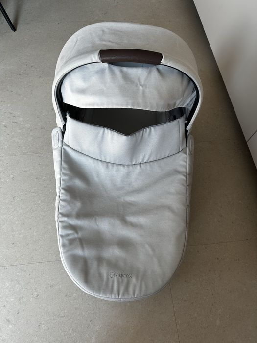 Cybex Cot S  Lux кош за количка