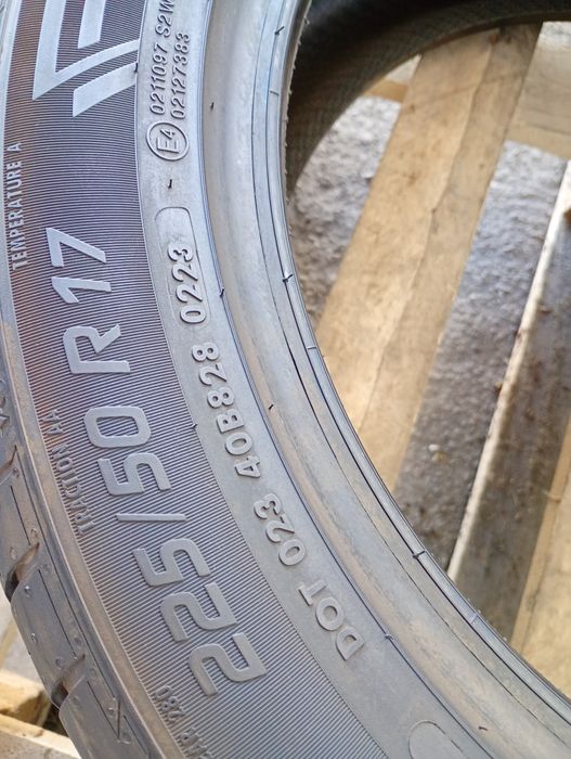 Нови 2бр.225/50/17 Vredestein Ultrac+ dot0223