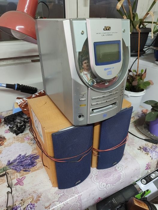 Mini sistem JVC cu CD