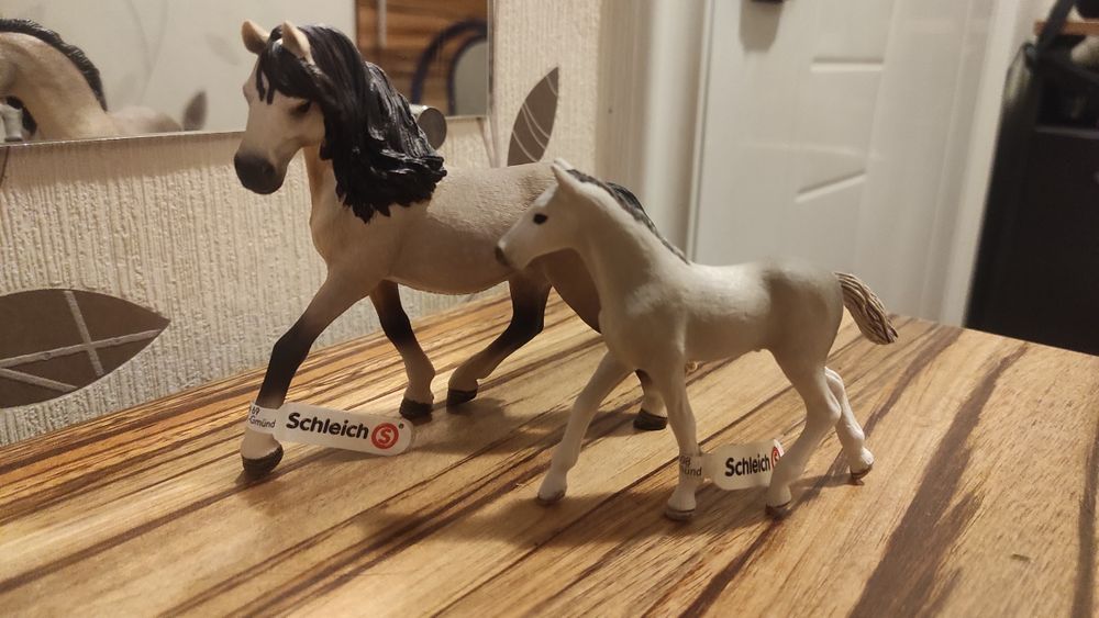 Фигурки Schlech нови