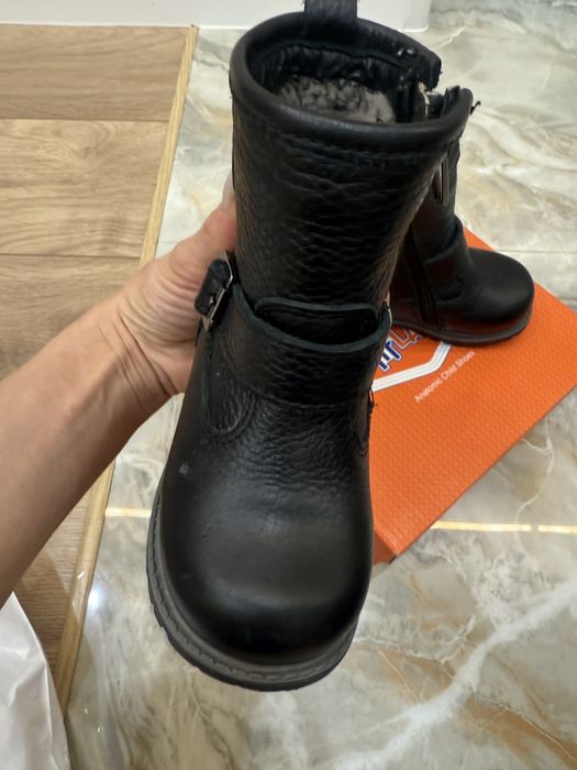 Продам детскую обувь Tiflani 21р